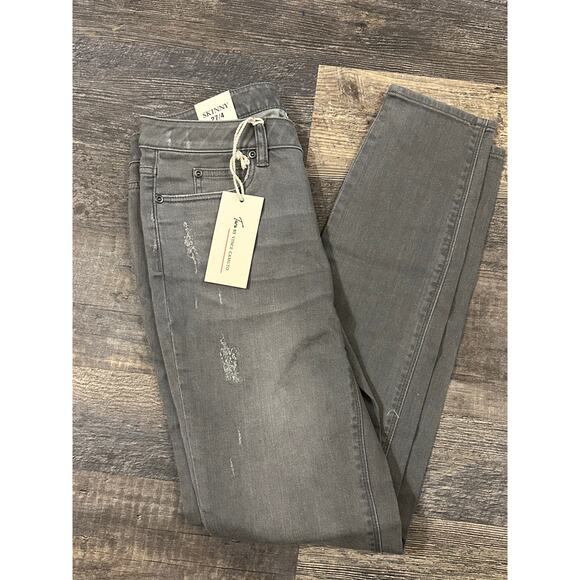 Two by Vince Camuto Denim - TWO by Vince Camuto Women's Gray Solid Stretch Ankle Skinny Jeans Size 27/4 NWT